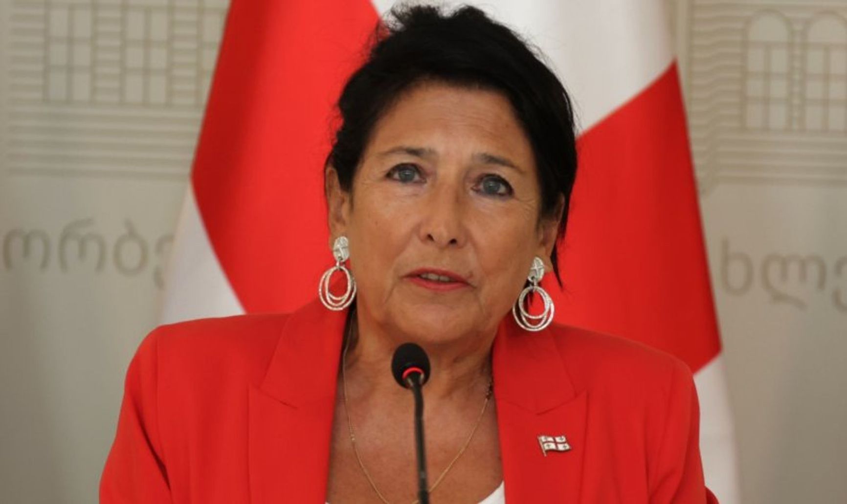 Georgian President Salome Zourabichvili seeks to consolidate the opposition