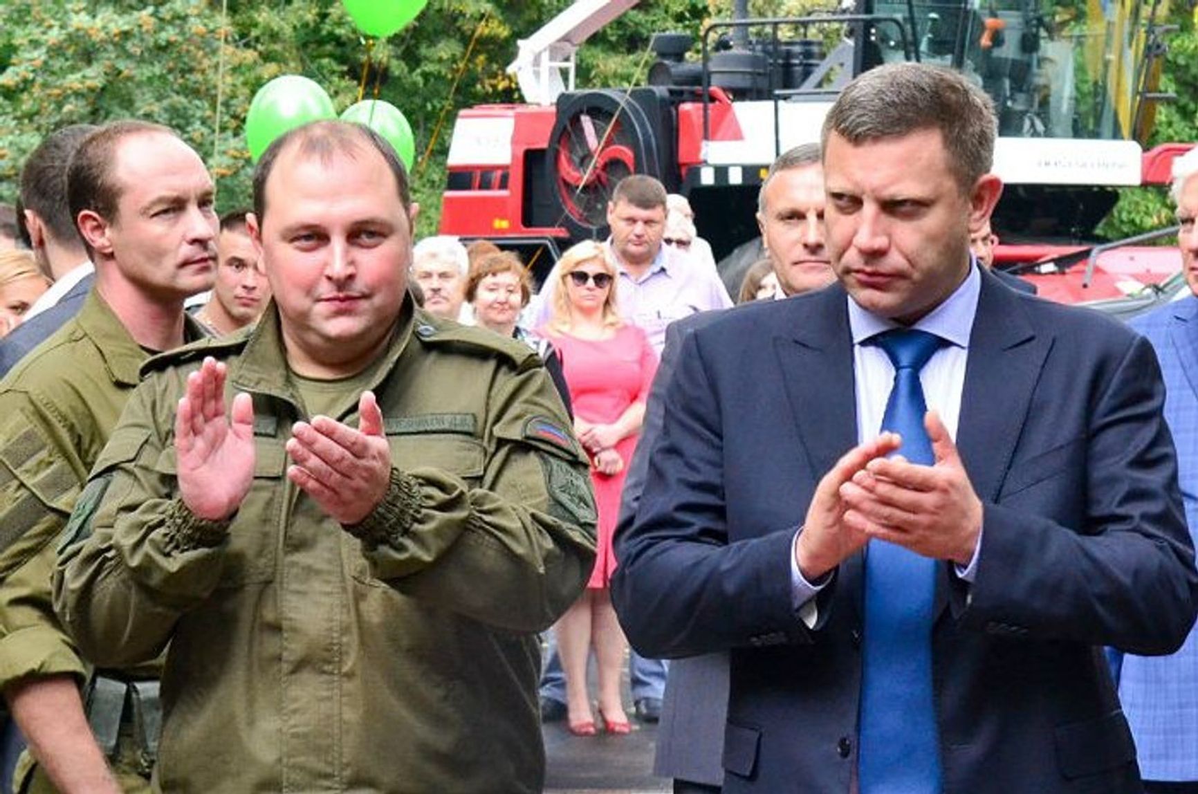 Dmitry Trapeznikov (left) and Alexander Zakharchenko