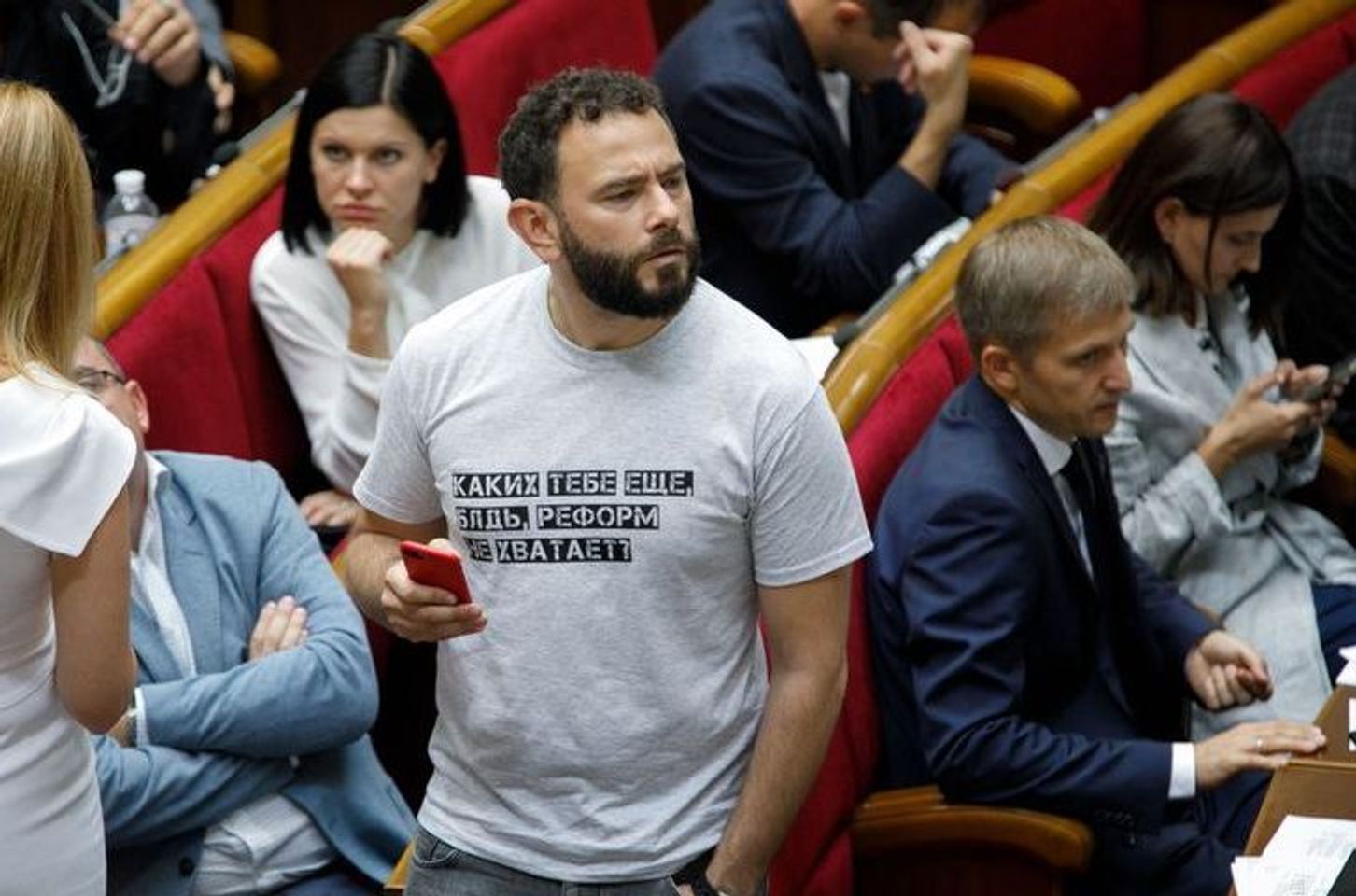 Oleksandr Dubinsky at a parliamentary session in the Verkhovna Rada